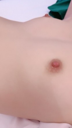 哇~好漂亮的清纯学妹~【你的大宝贝花花】，约哥哥被操了，可爱指数爆表，保证看了让你心痒痒，真美 截图6