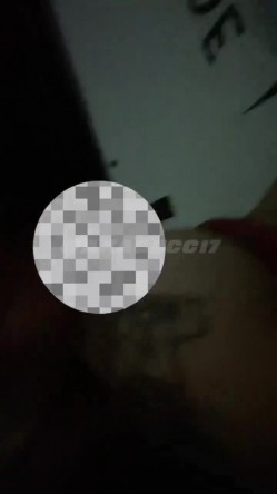 人生赢家推特调教大佬AKAGUCCI7绝版私拍，各种小母狗车模学姐台妹，人前女神175车模卖力口交 截图5