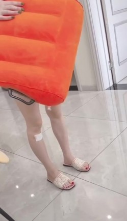 极品大长腿嫂子被大哥家暴 ️嫂子叫我去用鸡巴安慰她 截图4