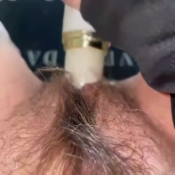 骚逼主播【爱吃媛子】极品少妇,绿茶脸,道具插逼自慰,怼逼看毛,裸舞诱惑,宝妈赚点钱太难 截图10