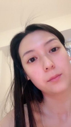 极品模特般的女神，【泡芙】，真的是漂亮，明星脸，被退伍男友玩惨了 截图4