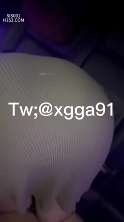 推特约啪大神【好战份子】TG付费视频3 大战丝袜美腿 顶级美臀女神，撕破美腿丝袜，大长鸡巴无套后入大蜜臀，长鸡巴顶太深 截图8