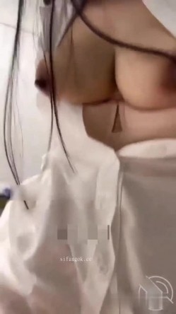 外站打炮大神【正义君】酒后暴虐巨乳妹妹，从床上操到露台，蹂躏了近一小时 截图15