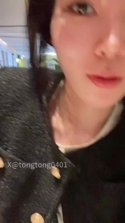 天生婊子爱露出爱调教人妻母狗「彤彤乖」全量推特资源 绿帽鞭打媚药角色扮演 截图2