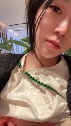 天生婊子爱露出爱调教人妻母狗「彤彤乖」全量推特资源 绿帽鞭打媚药角色扮演 截图6
