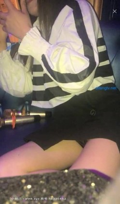 【迷人的小姐姐】KTC醉酒+春药+啪啪几期小合集 截图7