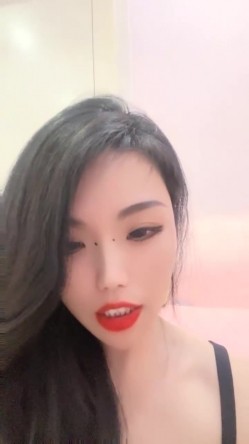 三个淫荡小骚货！秋千椅大屌插穴！粗大假屌爆菊，电击骚穴爽翻，跳蛋塞逼拉珠，场面极度淫骚 截图8