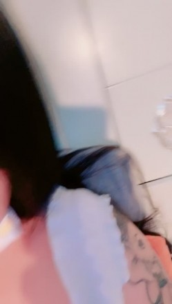 说话嗲嗲的肉肉妹子，露脸大黑牛自慰表情骚气，逼逼外阴干净白虎，超粉穴 截图11