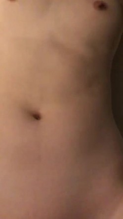 酒吧认识的99年杭州妹妹，电动小蛮腰，腰力持续输出，摇的快叫骚声也加强，这速度太顶了！ 截图13