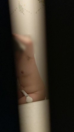 【洗澡偷拍】各种美女洗香香精彩瞬间 截图9