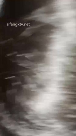 颜控福利 小伙新交的02年大四学妹吃鸡啪啪 动作温柔细腻 被调教 截图16