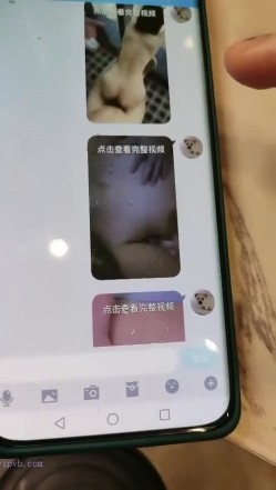 极品高颜冷艳御姐，反差小妈感女主播「金刚护撸娃」「小奶猫」激情淫语撩骚，和姐妹下海大秀，互舔互口假鸡巴互插 截图2