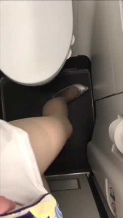 【真实空姐】各大航空美丽空姐不欲人知的真实反差 截图11