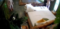 《黑客破解》小哥酒店约炮极品身材的女友 玩69啪啪一炮干了30分钟精力还是不错 截图16