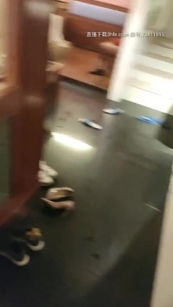 【情迷泰国性爱无极限】泰国真是男人的天堂 和老铁在泰国豪华国际休闲会所找两极品爆乳妞4P激情操 高清源码录制 截图14