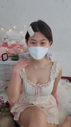 清纯学生妹，【18岁纯妹妹】，标准的甜妹儿，还有一副好身材，大奶子粉穴翘臀，9小时大放送 截图8