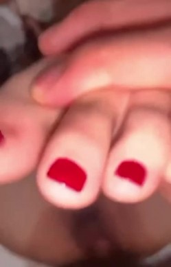 专约极品性感良家人妻，万里挑一的极品，趴窗边翘起翘臀迎接大肉棒进入，表面端庄人妻 私下反差母狗 截图8