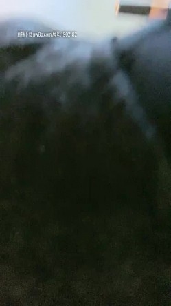小骚货玩的真刺激，户外逼璃塞个跳弹勾引路边小哥哥，跑去肯德基的公共卫生间啪啪，口交大鸡巴捏着奶子爆草 截图6