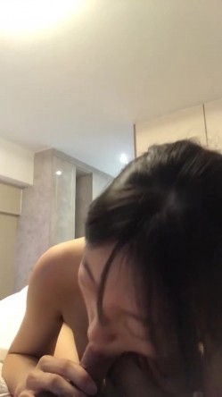云盘高质露脸泄密天津民航大学校花清纯女大生【崔某洁】被包养关系破裂后不雅私拍遭流出，啪啪3P口活给力相当反差 截图11