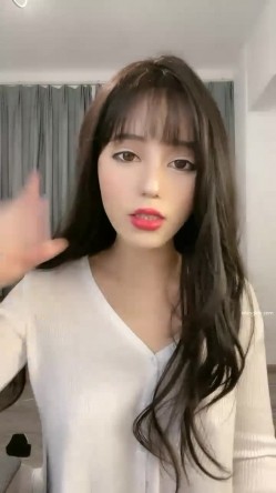 女神降临，明星气质顶级身材，人气大美人【小福贵儿】罕见大尺度，裸艳舞诱惑、道具紫薇、无套啪啪，高潮脸爽死人 截图8