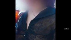 推特风韵人妻，【妻子的情欲世界】福利合集，各种透视装，大胆出街乳头激凸，与路人合影，玩得就是心跳！ 截图16