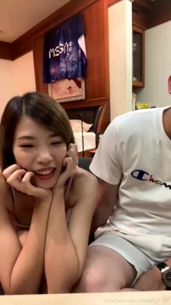 泡良大神性爱救火队「偷妳Tony」OF日常约炮露脸私拍 众多良家学生模特网红拜倒在炮王牛仔裤下 截图9