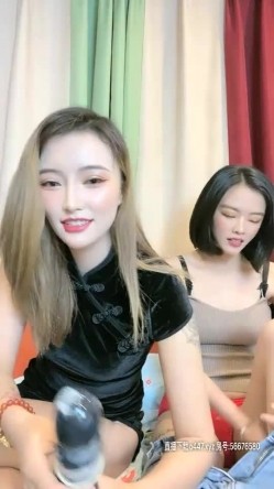 【人间水蜜桃】妖艳妹子和闺蜜一起玩，口交上位骑乘抽插非常诱人 截图1