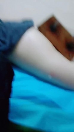 【骚宝】偷拍 中医SPA 多位新人 良家人妻 少妇熟女~！~~人妻返场 男主站到面 自动拿屌就吃！！ 截图9