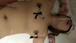 百人斩泡良大神，【苏北第一深情】，22年操的01年小母狗，广州超级富婆，很骚很容易尿床 截图4