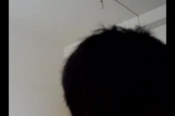 90后小伙和姑姑如情人般的互舔，超级有感觉，同床狂操姑姑边喂奶边摸关键是有感情投入 截图2