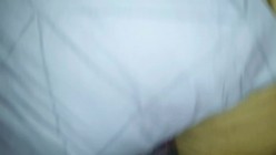 韵味熟女大姐 身材丰满跪地吃鸡口交技术不错 被胖哥大肉棒无套抽插无毛肥穴 浓稠精液灌满骚穴 截图12
