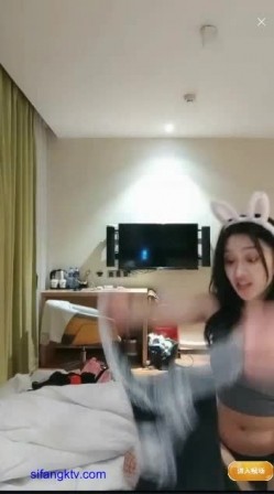 极品高颜冷艳御姐，反差小妈感女主播「金刚护撸娃」「小奶猫」密码房激情淫语撩骚，和姐妹下海大秀，互舔互口 截图7