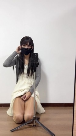 自慰男娘edan 蛋爷日常的自慰活动 新作品升级了 往自己脸上和嘴里射了 简直牛逼到家了 截图2