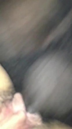 漂亮熟女人妻吃鸡啪啪 开房偷情黑祖宗 乌黑大鸡吧操的很舒坦很享受 截图16