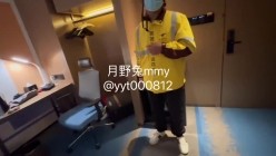 南航空姐 ·月野兔机上也有狠狠的露出哦，被大哥们狠狠艹、狠狠内射，简直是个精液储藏器母狗 截图10