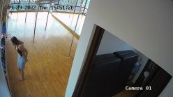 【破解摄像头】舞蹈室小姐姐各种舞蹈练功换衣服 截图5