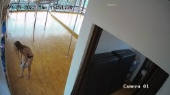 【破解摄像头】舞蹈室小姐姐各种舞蹈练功换衣服 截图7