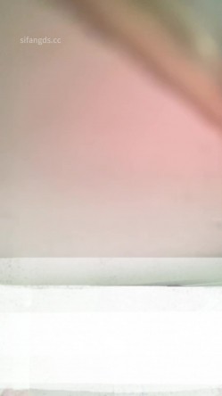 熊学生潜入教学楼女厕抄底偷拍 几个学姐的逼穿着凉鞋头上戴朵红花的极品大三白虎学姐 截图1