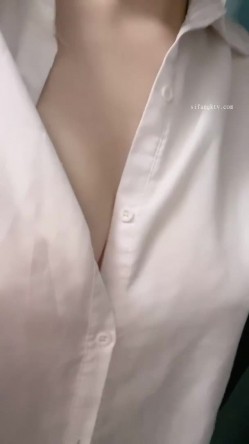 全网第一美胸长腿女神！【素质妹妹】奶大如球不下垂~顶 截图1