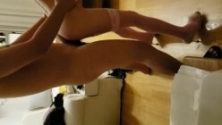 重庆小夫妻，有偿约单男3P，这腿型怎么样？ ’喜欢吗，穿着鞋会不会累啊‘，’喜欢，不会，啊-啊-啊-啊啊‘，老婆叫得真是让人舒服！ 截图9