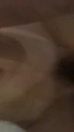 一顿猛操良家人妻，叫床异常风骚，啊啊啊啊叫个不停，大鸡巴让人妻爽翻了！ 截图13