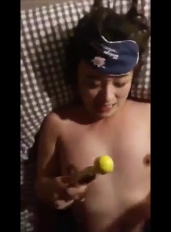 约了个30出头如狼似虎的少妇 真实操逼没够的极品骚货 截图3