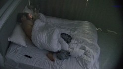 酒店偷拍高校眼镜婊班花被小伙追到手周末带出来操穴 干了几次 截图15