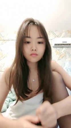 清纯校花被干了【淘气熊熊】懵懂可爱青春无敌，小仙女的少女气息无人能挡，被男友各种姿势暴插，好爽好美！ 截图5