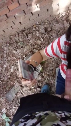 《重磅 隐私曝光》渣男分手后报复流出~徐州学生妹小赵与校男友不雅露脸自拍~毒龙肛交SM野战教室口交~挺好的妹子被调教狠反差 截图2
