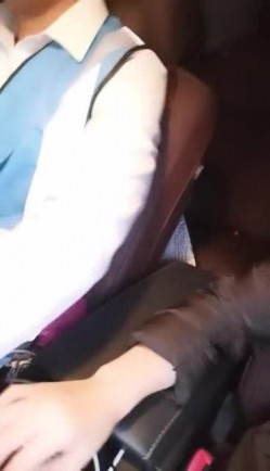 金屋藏娇阁颜值不错q朴妮唛 叫了个滴滴 勾搭滴滴司机 车震再到屋里 激情啪啪 十分淫荡 截图2