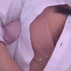 清纯可爱甜妹『夏小寒』福利合集 ️清纯的身体 淫荡的灵魂 公交车露出各种反差行为 清纯白月光竟然这么骚 截图4
