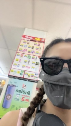 重磅，火爆健身尤物，【健身桃桃】，高端场会牛郎嗑药操喷，欲望得到了充分释放，水不停，被操的高潮好多次 截图7