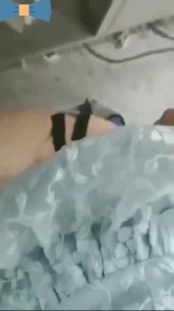 小学老师在教室上课时发骚用小怪兽自慰还把丝袜和短裤脱了我咋没碰到这样的老师 截图15