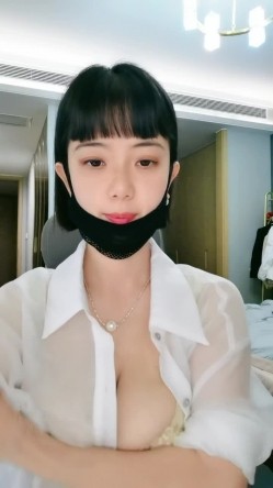推荐！G奶女神！奶子超级大~【暖暖】揉穴自慰！撸到肾虚，纯天然无添加，白得能看到血管，超赞 截图15